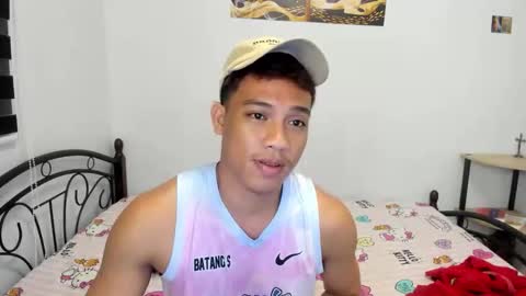 urfucker_vinz online show from June 2026 03:23:01 PM