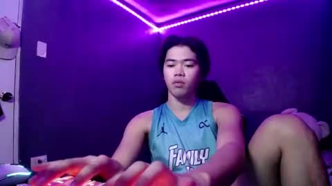 Snapshot of urfuckinghighness chatting on October 2025 02:45:01 AM ask me online show from October 2025 02:45:01 AM