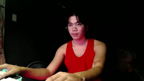 Snapshot of urfuckinghighness chatting on December 2025 04:06:01 AM ask me online show from December 2025 04:06:01 AM