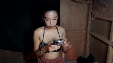 Snapshot of urgirlyflor chatting on July 2026 12:19:02 PM BB online show from July 2026 12:19:02 PM