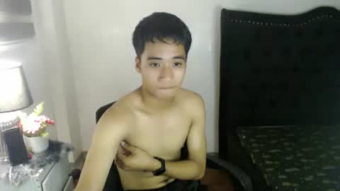 Snapshot of urguy_habibi chatting on November 2025 10:36:02 AM Bib online show from November 2025 10:36:02 AM