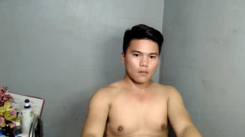 Snapshot of urhardfucker28xxx chatting on July 2026 06:13:02 PM Juven online show from July 2026 06:13:02 PM