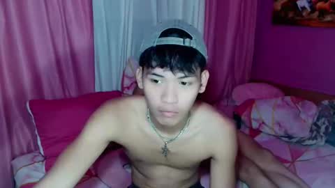 Snapshot of urhot_jeremyxx chatting on November 2025 09:11:01 AM jeremy online show from November 2025 09:11:01 AM