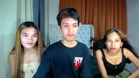 urhot_johny online show from April 2026 09:08:01 AM