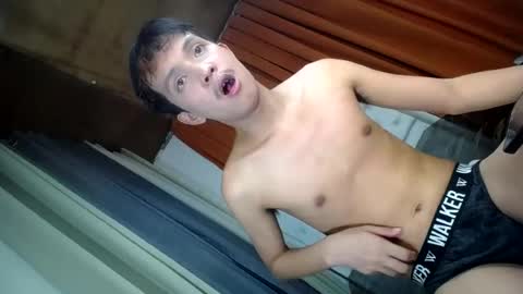 urhot_johny online show from June 2026 05:42:02 AM