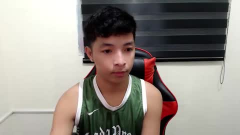 Snapshot of urhotethanxx chatting on November 2025 05:42:01 AM Ethan online show from November 2025 05:42:01 AM