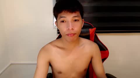 Snapshot of urhotethanxx chatting on November 2025 03:22:02 PM Ethan online show from November 2025 03:22:02 PM