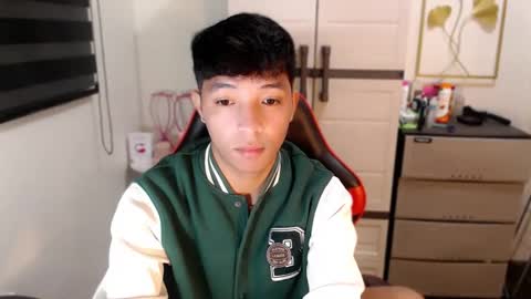 Ethan online show from May 2026 04:23:02 PM