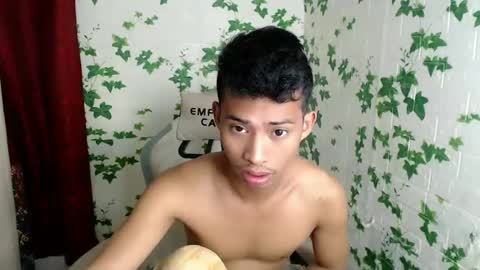 Snapshot of urhotfuckingass chatting on February 2025 01:12:02 AM richard online show from February 2025 01:12:02 AM