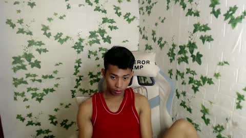 Snapshot of urhotfuckingass chatting on February 2025 02:29:02 AM richard online show from February 2025 02:29:02 AM