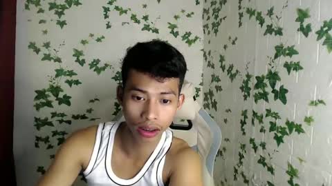 Snapshot of urhotfuckingass chatting on February 2025 08:11:02 AM richard online show from February 2025 08:11:02 AM