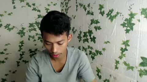 Snapshot of urhotfuckingass chatting on February 2025 12:32:02 AM richard online show from February 2025 12:32:02 AM