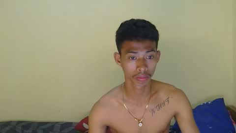 Snapshot of urhotfuckingass chatting on September 2025 03:40:01 AM richard online show from September 2025 03:40:01 AM