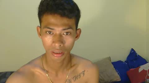 Snapshot of urhotfuckingass chatting on September 2025 07:55:02 AM richard online show from September 2025 07:55:02 AM