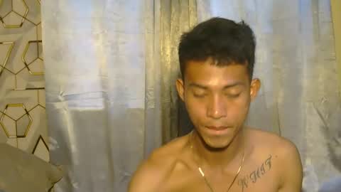 Snapshot of urhotfuckingass chatting on November 2025 06:46:02 AM richard online show from November 2025 06:46:02 AM