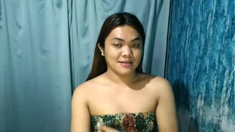 urhottie_bella online show from June 2026 09:50:01 PM