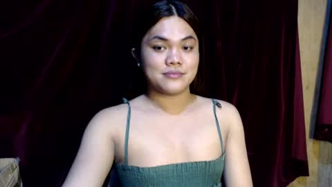 urhottie_bella online show from June 2026 03:03:01 PM