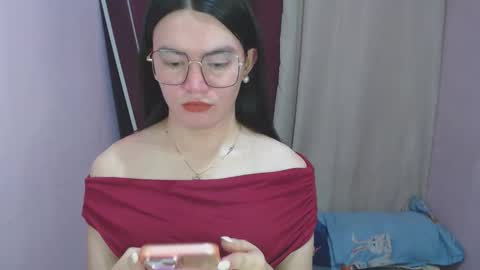 Katey online show from April 2026 06:44:01 AM