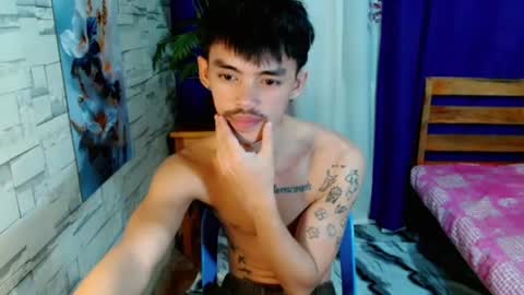 urhunky_boy online show from June 2026 09:14:02 PM