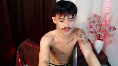 urhunky_boy online show from July 2026 01:10:02 PM