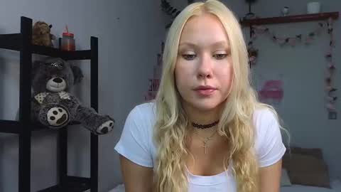 Megan online show from October 2025 01:06:02 PM