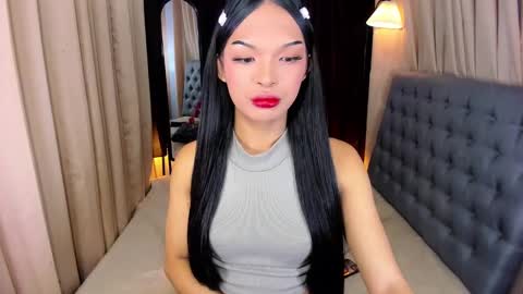 Snapshot of urladyprincessmassivecock chatting on January 2025 07:57:01 PM jhaii online show from January 2025 07:57:01 PM