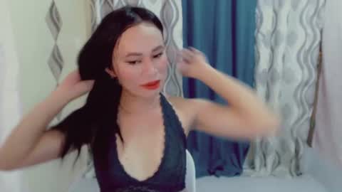 urlovely_che online show from June 2026 08:24:02 AM