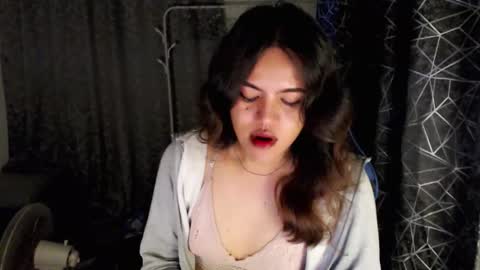 Sham online show from March 2026 08:01:02 PM