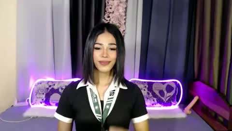 urlovely_jemma online show from April 2026 07:02:01 AM