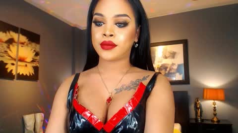 Snapshot of urmajestytyra chatting on March 2026 02:50:02 AM UrMajestyTyra online show from March 2026 02:50:02 AM