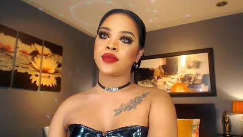 Snapshot of urmajestytyra chatting on March 2026 01:34:02 AM UrMajestyTyra online show from March 2026 01:34:02 AM