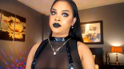 Snapshot of urmajestytyra chatting on March 2026 01:20:02 AM UrMajestyTyra online show from March 2026 01:20:02 AM