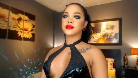 UrMajestyTyra online show from May 2026 01:14:01 AM