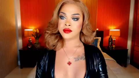 UrMajestyTyra online show from July 2026 01:52:01 AM