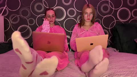 Snapshot of urmissalice chatting on December 2024 03:55:01 PM urmissalice online show from December 2024 03:55:01 PM