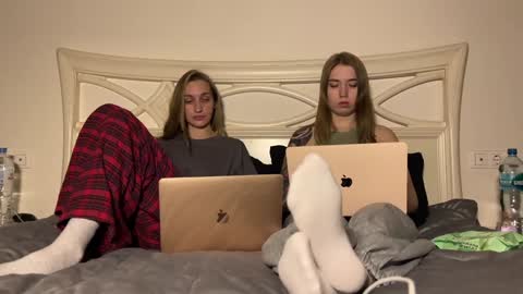 Snapshot of urmissalice chatting on December 2024 03:35:01 PM urmissalice online show from December 2024 03:35:01 PM