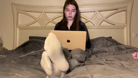 Snapshot of urmissalice chatting on February 2025 02:24:01 PM urmissalice online show from February 2025 02:24:01 PM