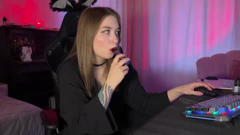 Snapshot of urmissalice chatting on February 2025 01:39:02 PM urmissalice online show from February 2025 01:39:02 PM