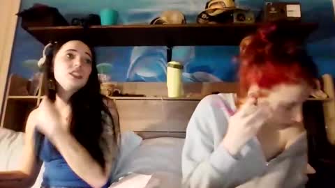 urmomalexx online show from February 2026 03:06:01 AM