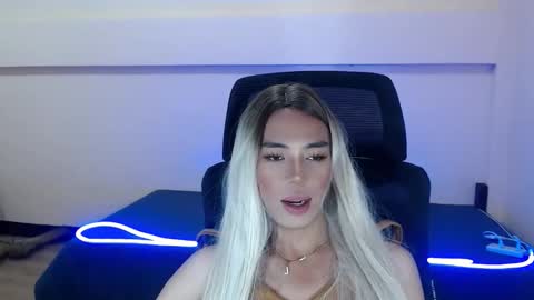 miss alexa online show from February 2026 06:22:01 AM