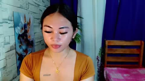 Snapshot of urpinay_girl01 chatting on June 2026 03:37:02 AM Ms Ayesha online show from June 2026 03:37:02 AM