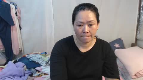 Snapshot of urpinay_singlemother chatting on July 2026 10:50:01 AM urpinay_singlemother online show from July 2026 10:50:01 AM
