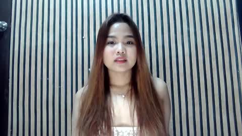 urpinaycutie online show from January 2025 11:24:01 AM