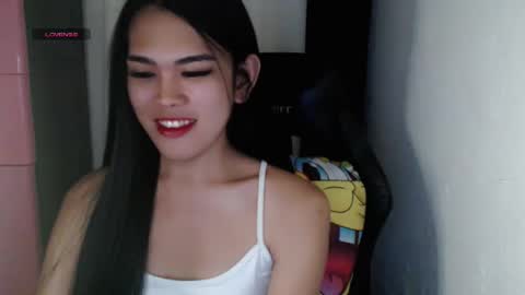 Snapshot of urpinayjenfuckerxxx chatting on January 2025 02:03:02 AM Jenny online show from January 2025 02:03:02 AM
