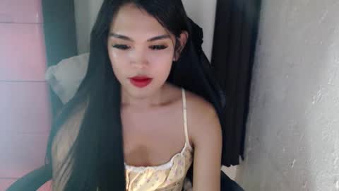 Snapshot of urpinayjenfuckerxxx chatting on January 2025 03:17:01 AM Jenny online show from January 2025 03:17:01 AM