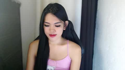 Snapshot of urpinayjenfuckerxxx chatting on February 2025 09:15:01 PM Jenny online show from February 2025 09:15:01 PM
