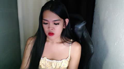 Snapshot of urpinayjenfuckerxxx chatting on March 2025 02:34:02 PM Jenny online show from March 2025 02:34:02 PM