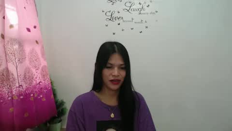 hi im kim online show from December 2024 02:14:01 AM