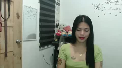 hi im kim online show from February 2025 02:15:01 PM