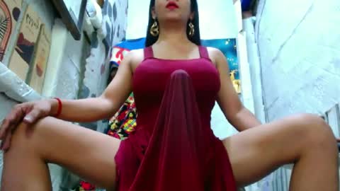 urprincessofselfsuck online show from May 2026 05:20:02 PM